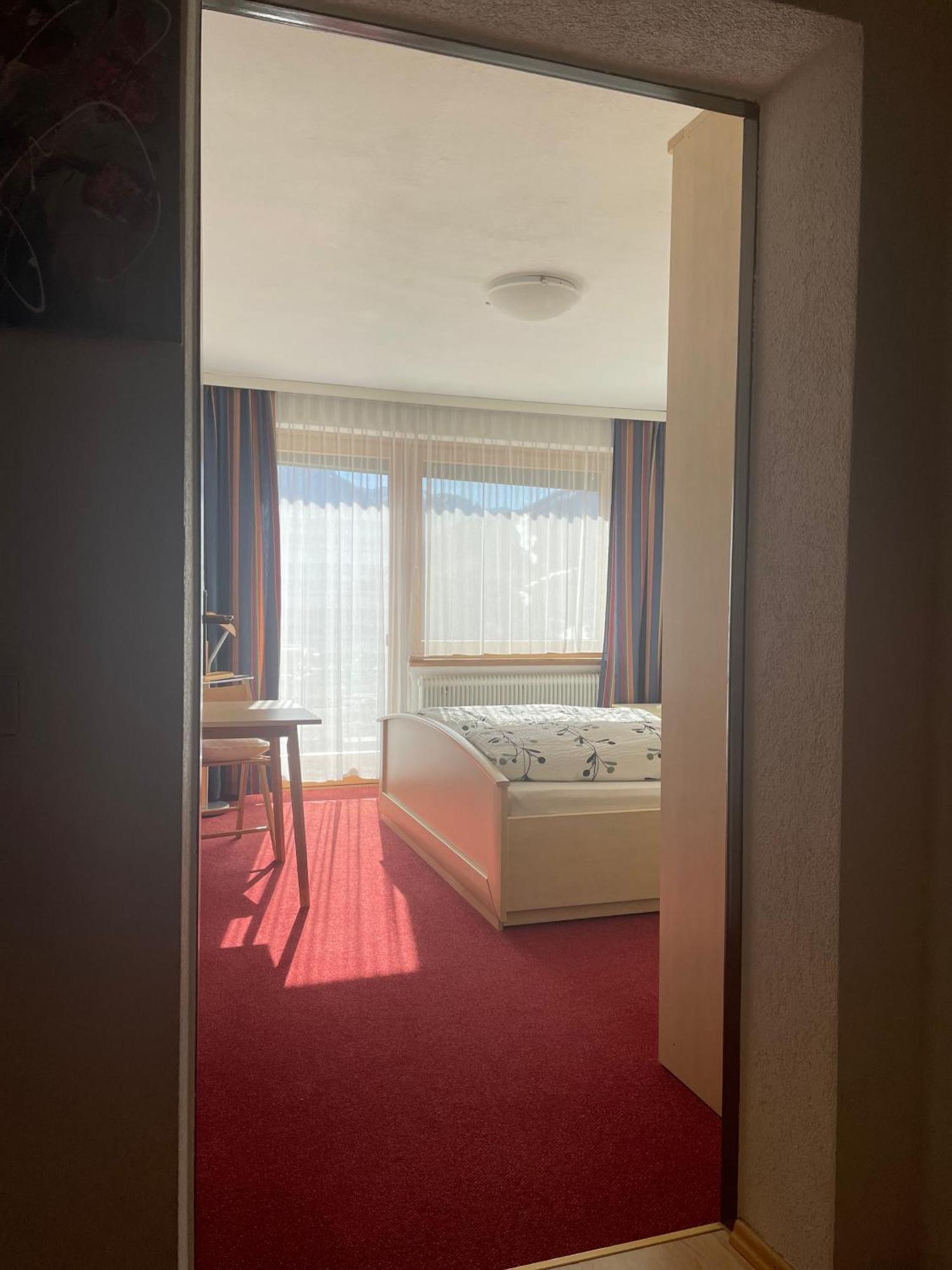 Ferienwohnung Jeller リエンツ エクステリア 写真